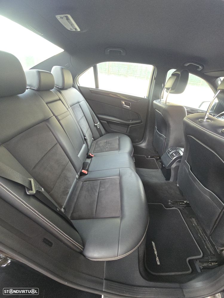 Mercedes-Benz E 250 CDI Elegance BlueEfficiency - 28