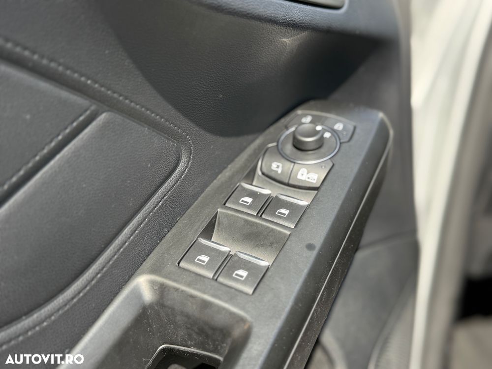 Ford Focus 1.0 EcoBoost Active - 13