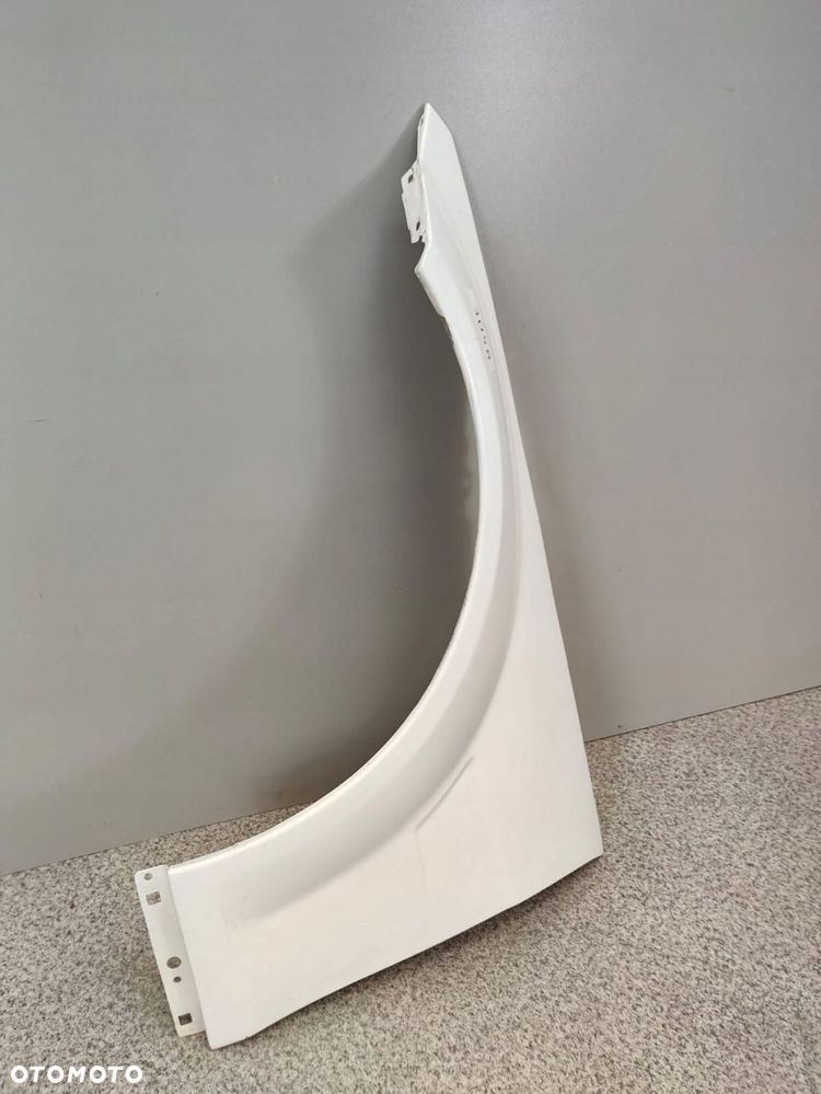 MERCEDES C KLASA W204 C63 AMG 63 BŁOTNIK PRZEDNI LEWY - 3