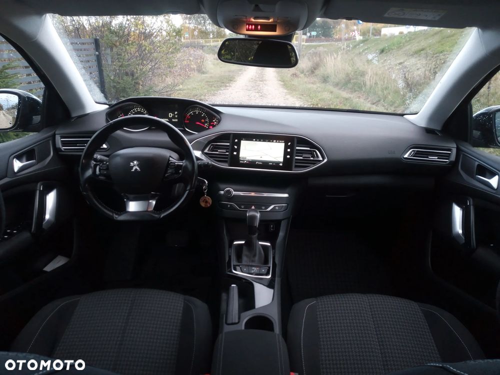 Peugeot 308 1.6 BlueHDi Active S&S EAT6 - 8