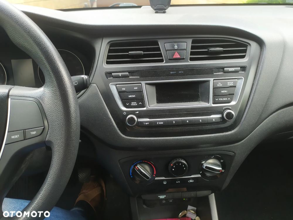 Hyundai i20 1.2 Classic - 9