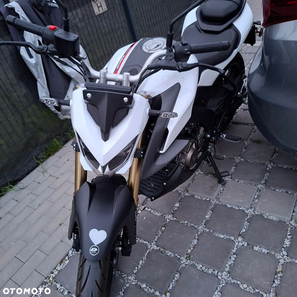 QJMOTOR SRK 125S - 4