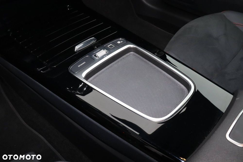 Mercedes-Benz CLA 180 AMG Line 7G-DCT - 13