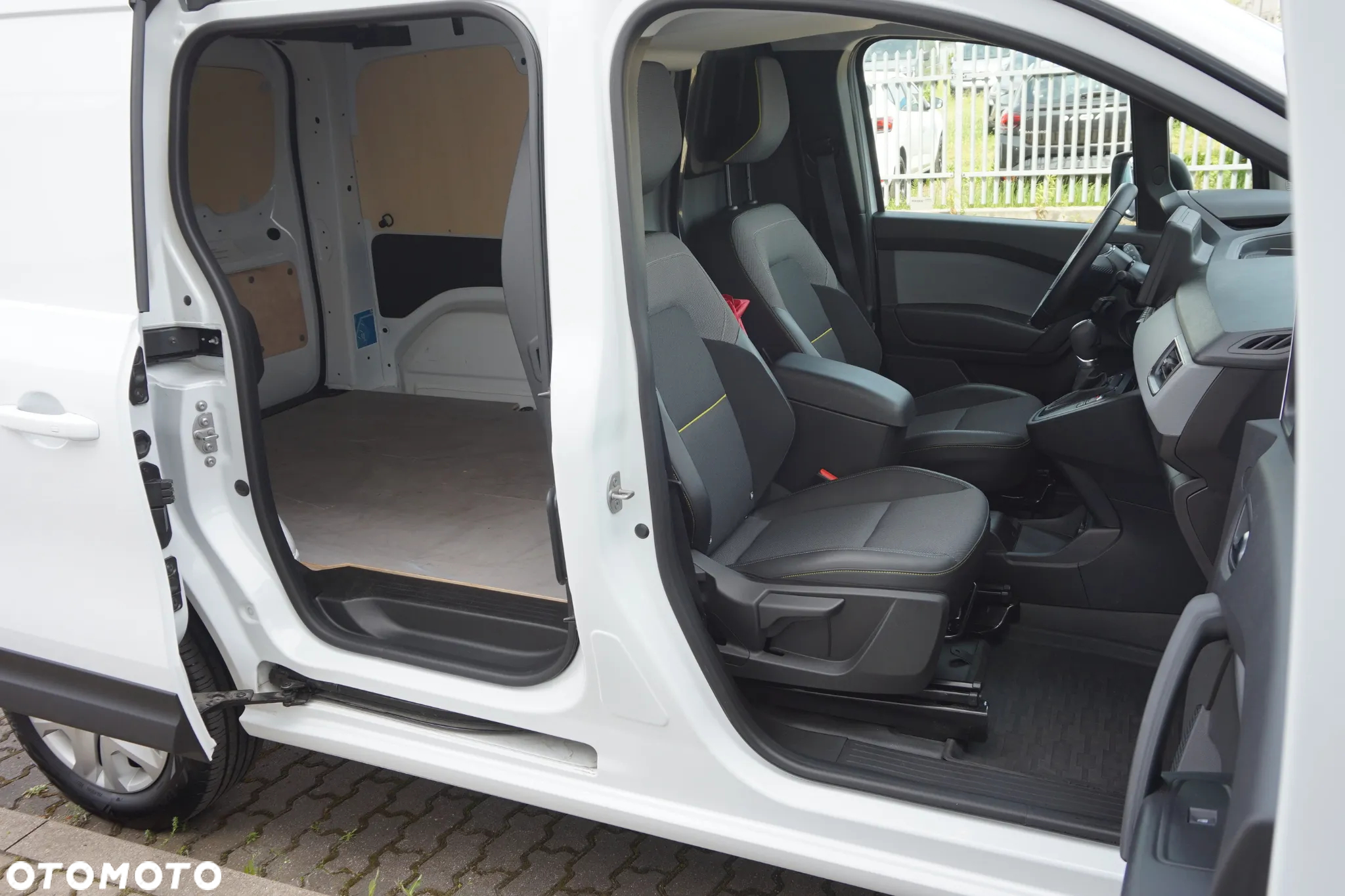 Renault KANGOO - 16