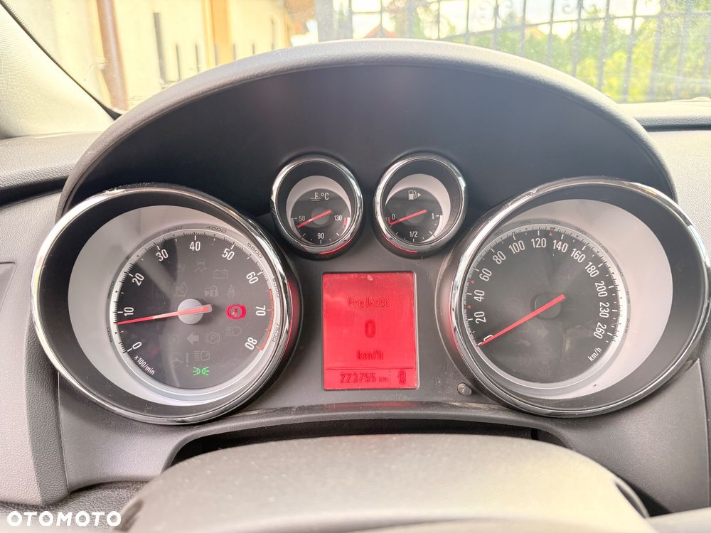 Opel Astra 1.4 T Active EU6 - 10