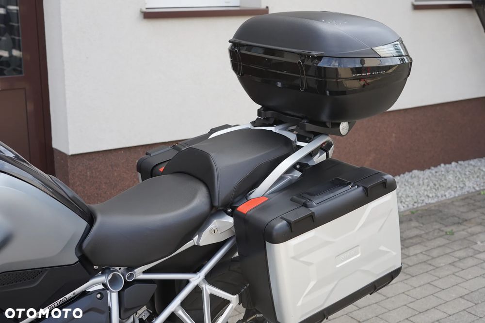 BMW R - 24