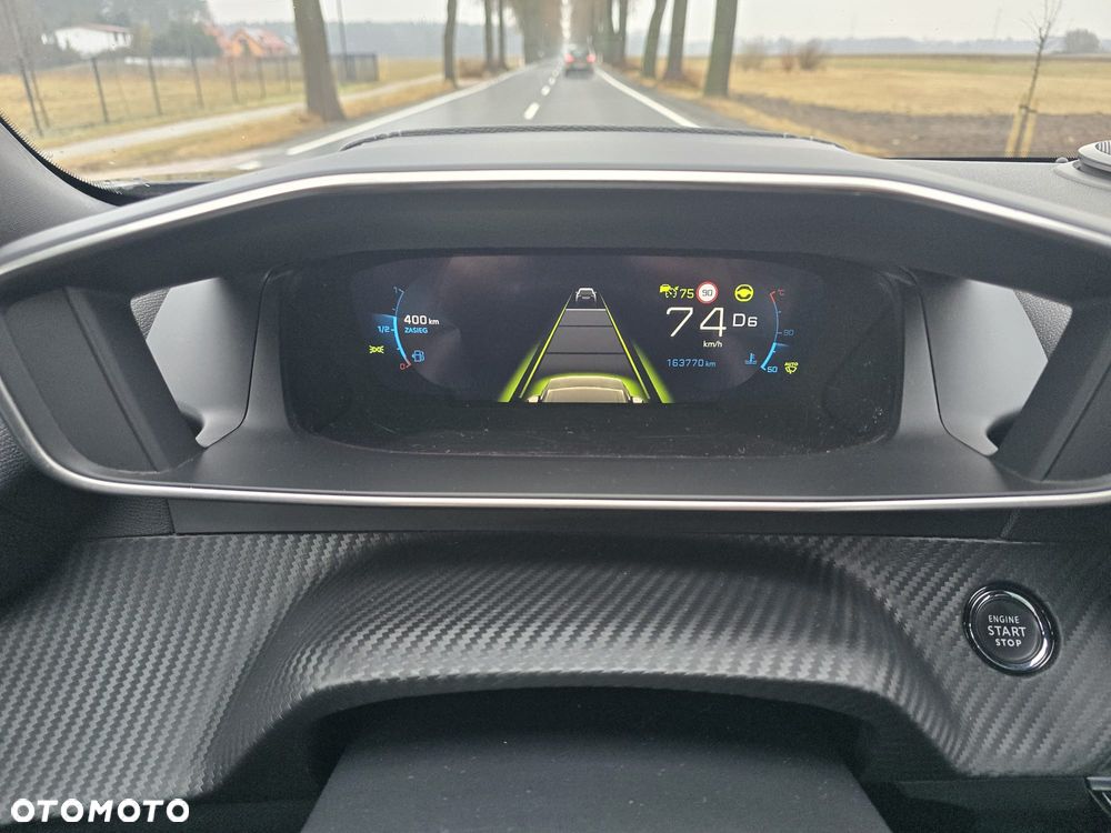 Peugeot 2008 1.5 BlueHDi GT Pack S&S EAT8 - 22