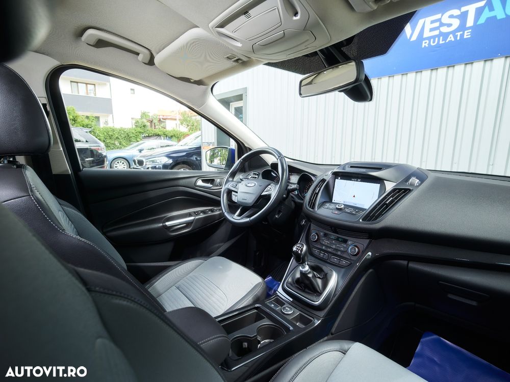 Ford Kuga 1.5 EcoBoost 2x4 Titanium - 7
