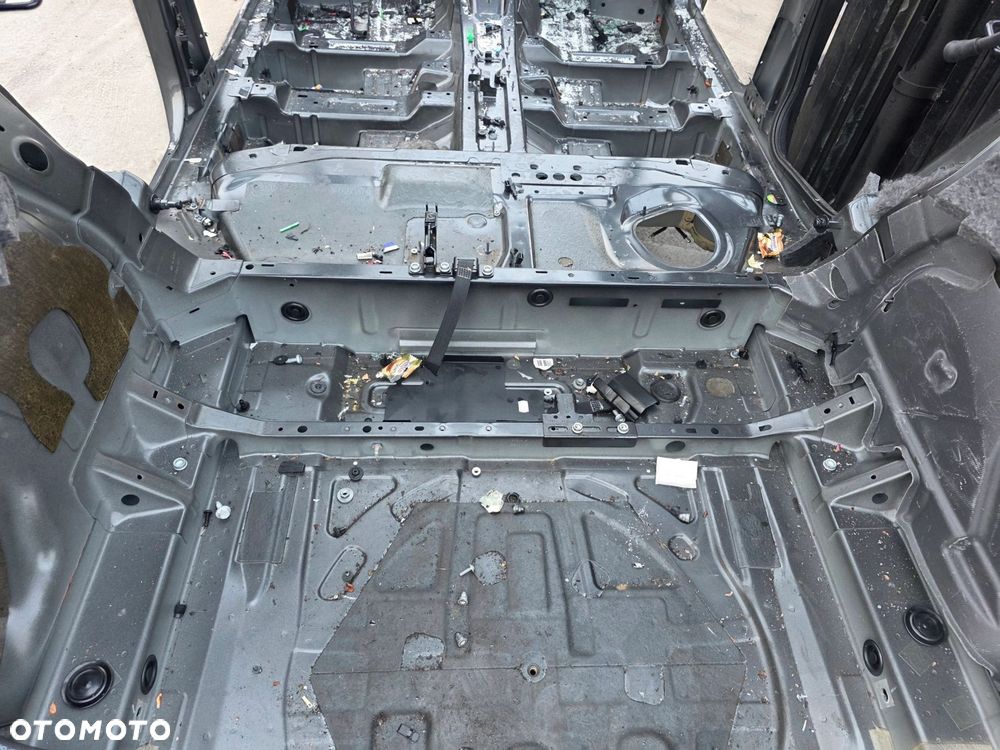 ĆWIARTKA WANNA PAS TYLNY AUDI Q5 FY 80A ORYGINAŁ ! *2 - 8