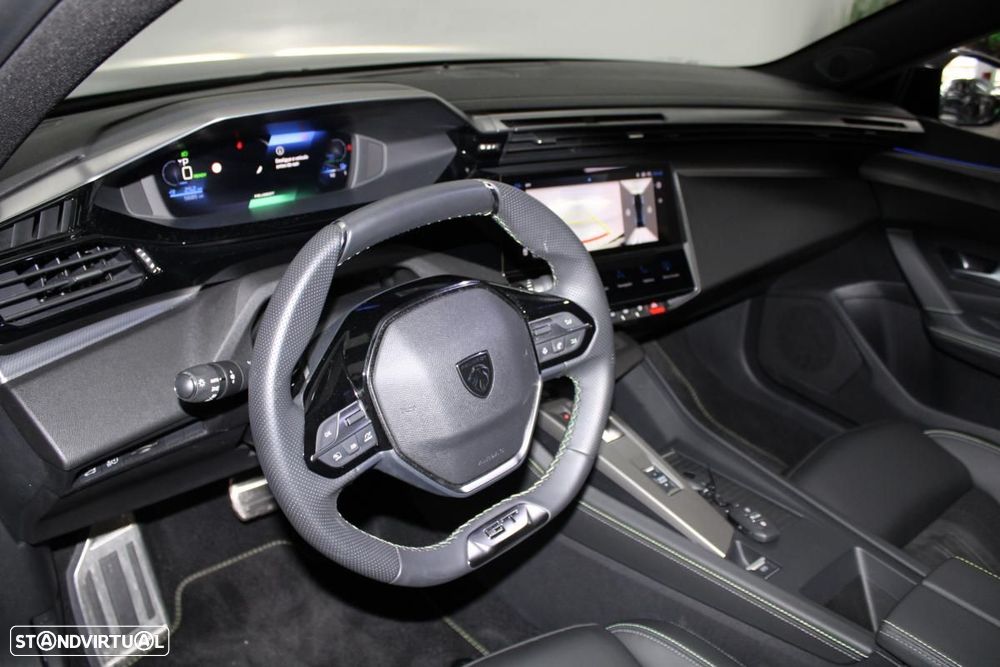 Peugeot E-408 58 kWh GT - 13
