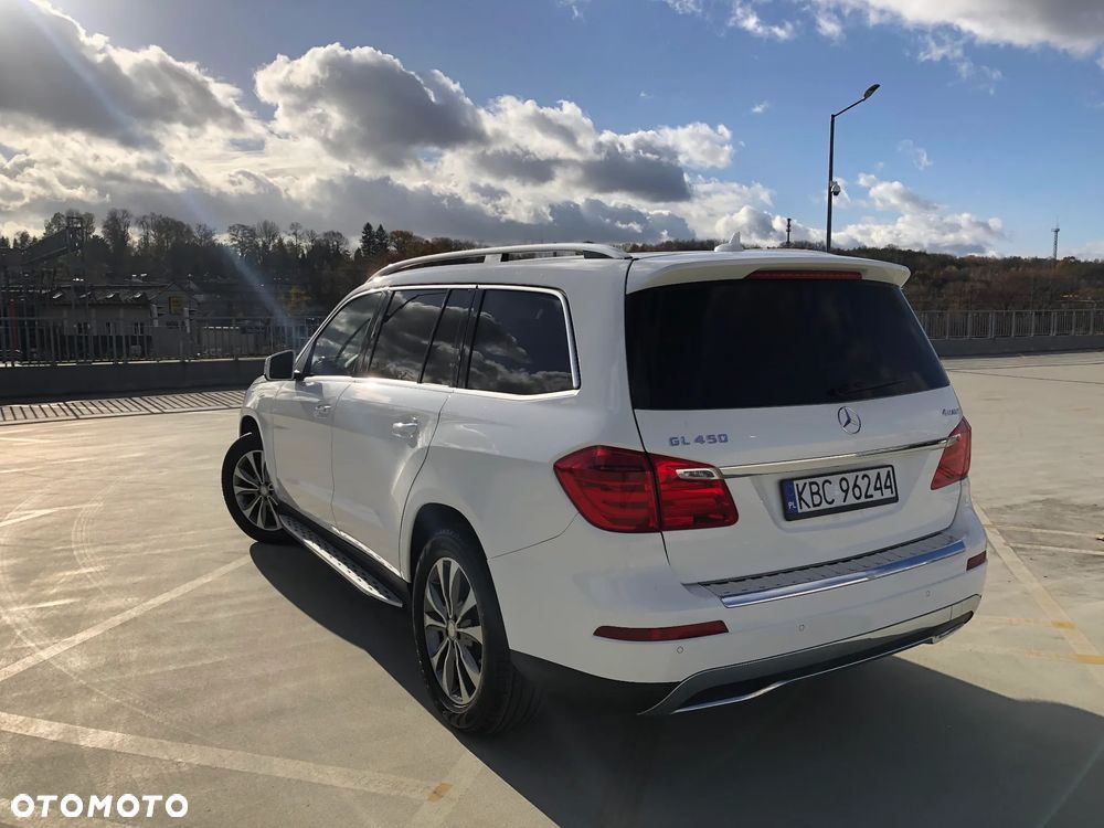 Mercedes-Benz GL 400 4Matic 7G-TRONIC - 11