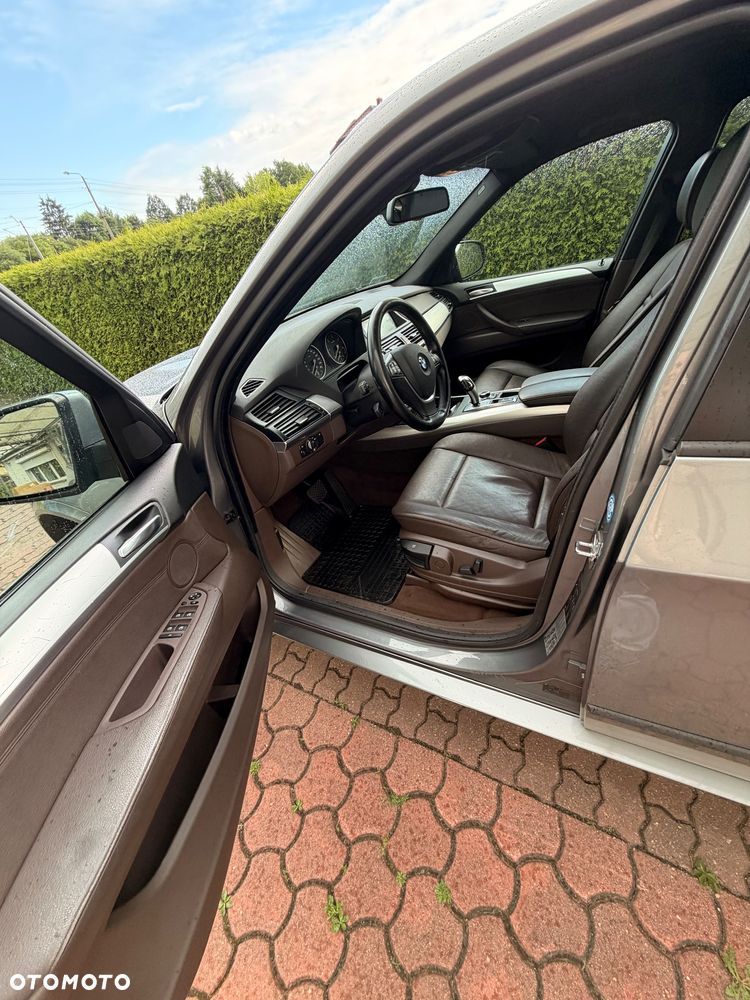 BMW X5 3.5d xDrive - 10