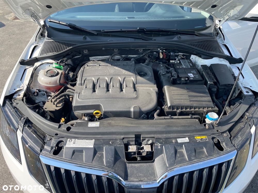 Skoda Octavia 1.6 TDI SCR Ambition - 11