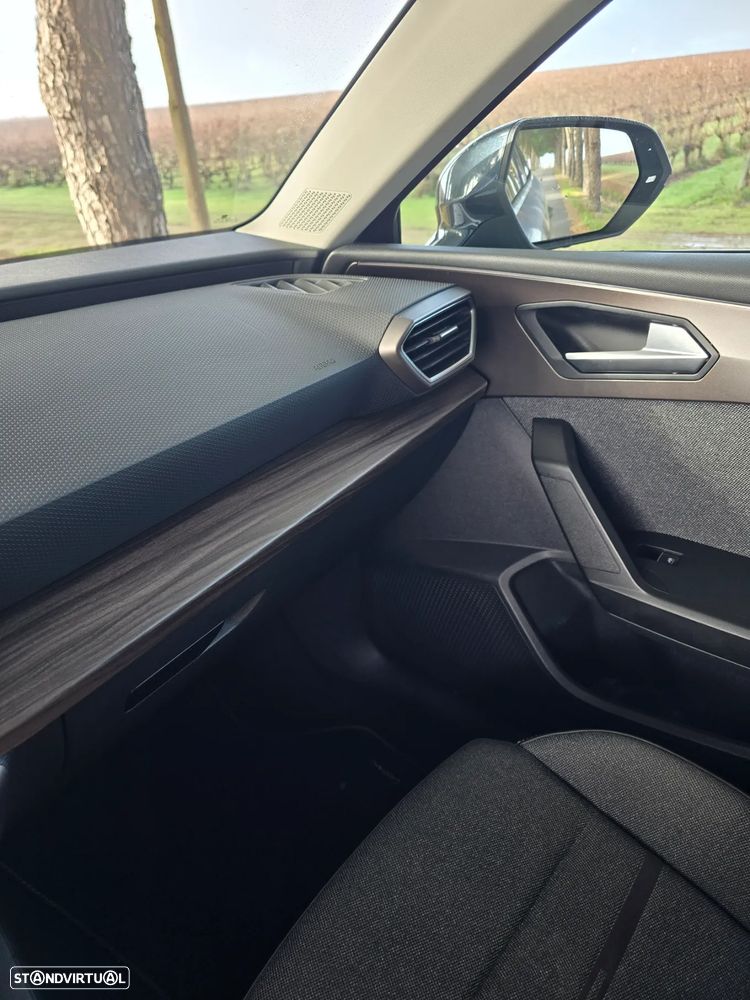 SEAT Leon ST 1.5 eTSI Xcellence DSG - 18