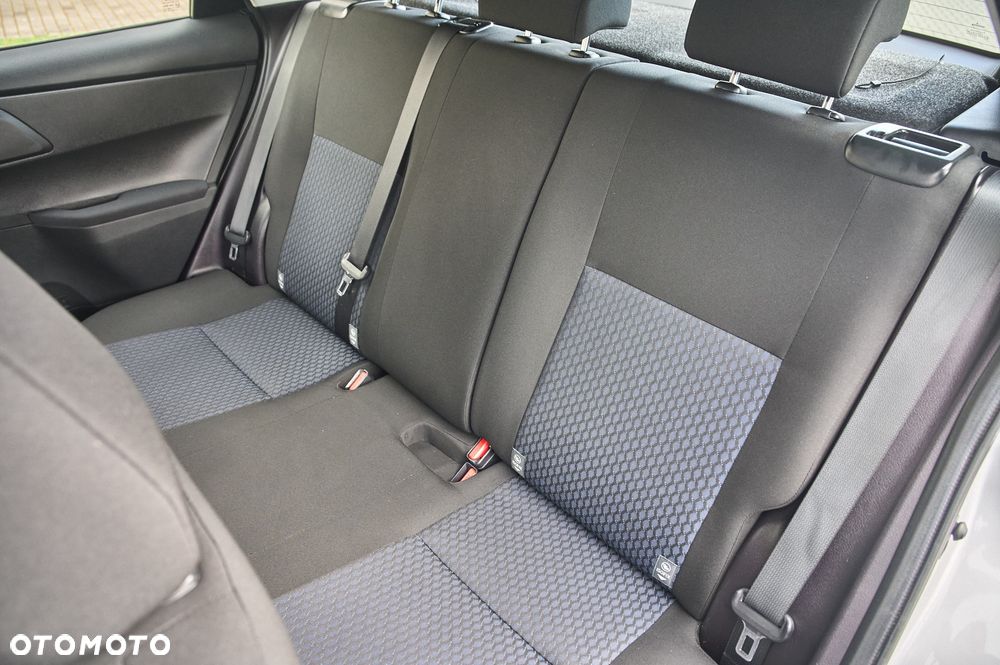 Toyota Auris 1.6 Dynamic - 30