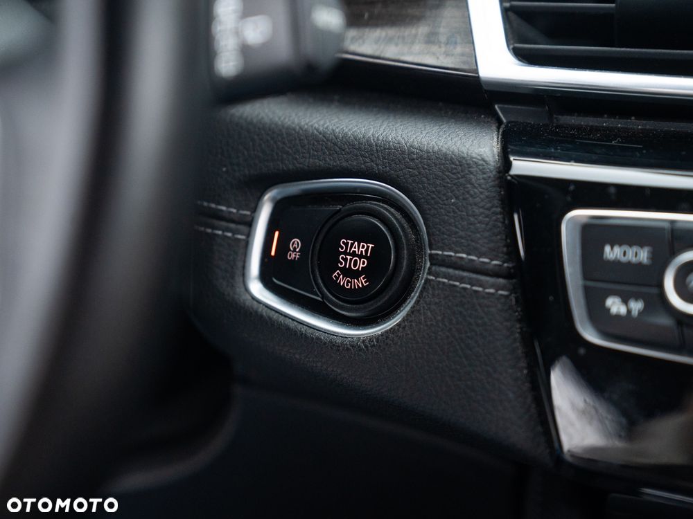 BMW Seria 2 218d Sport-Aut Luxury Line - 37