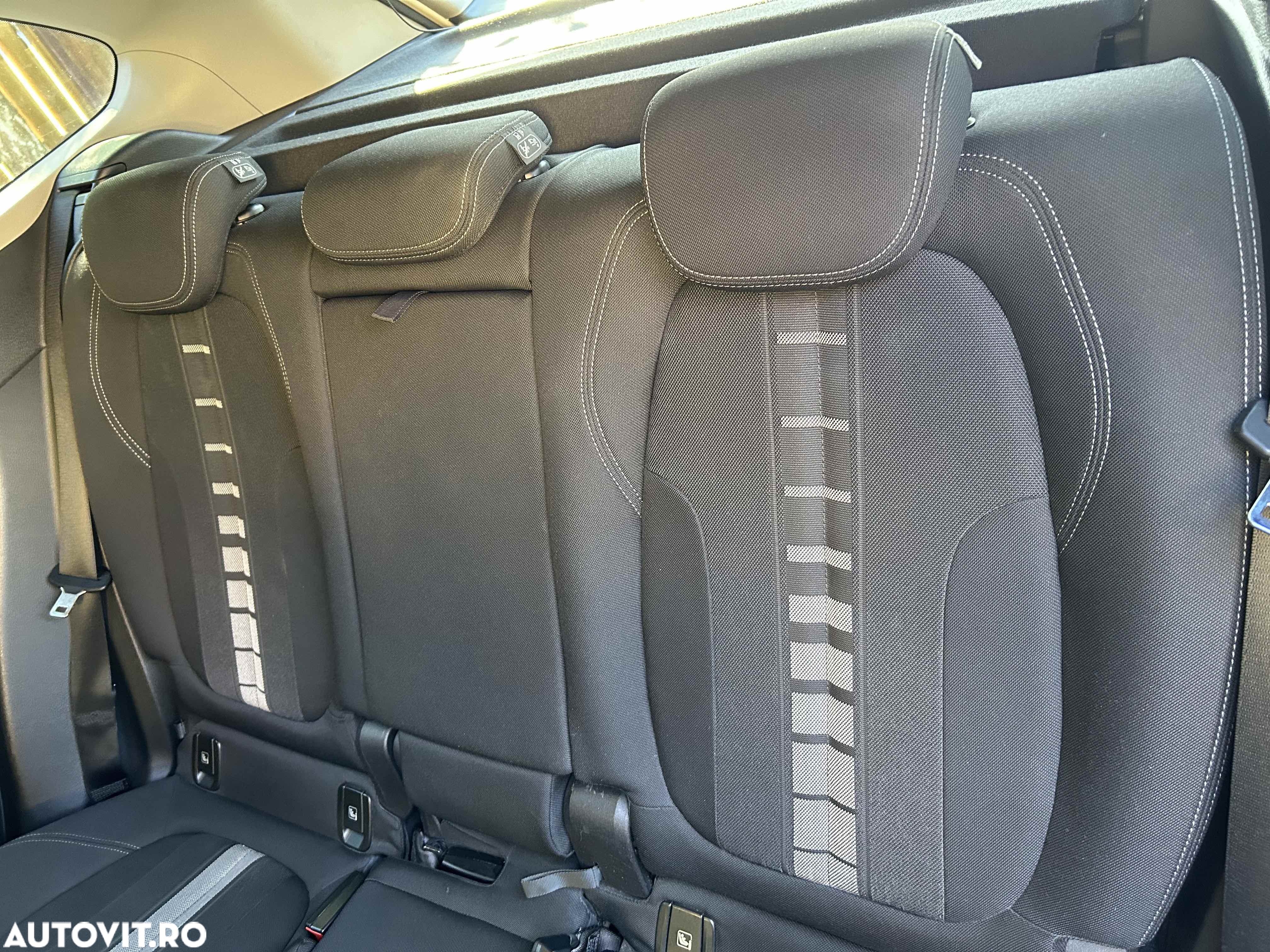 BMW X1 - 15