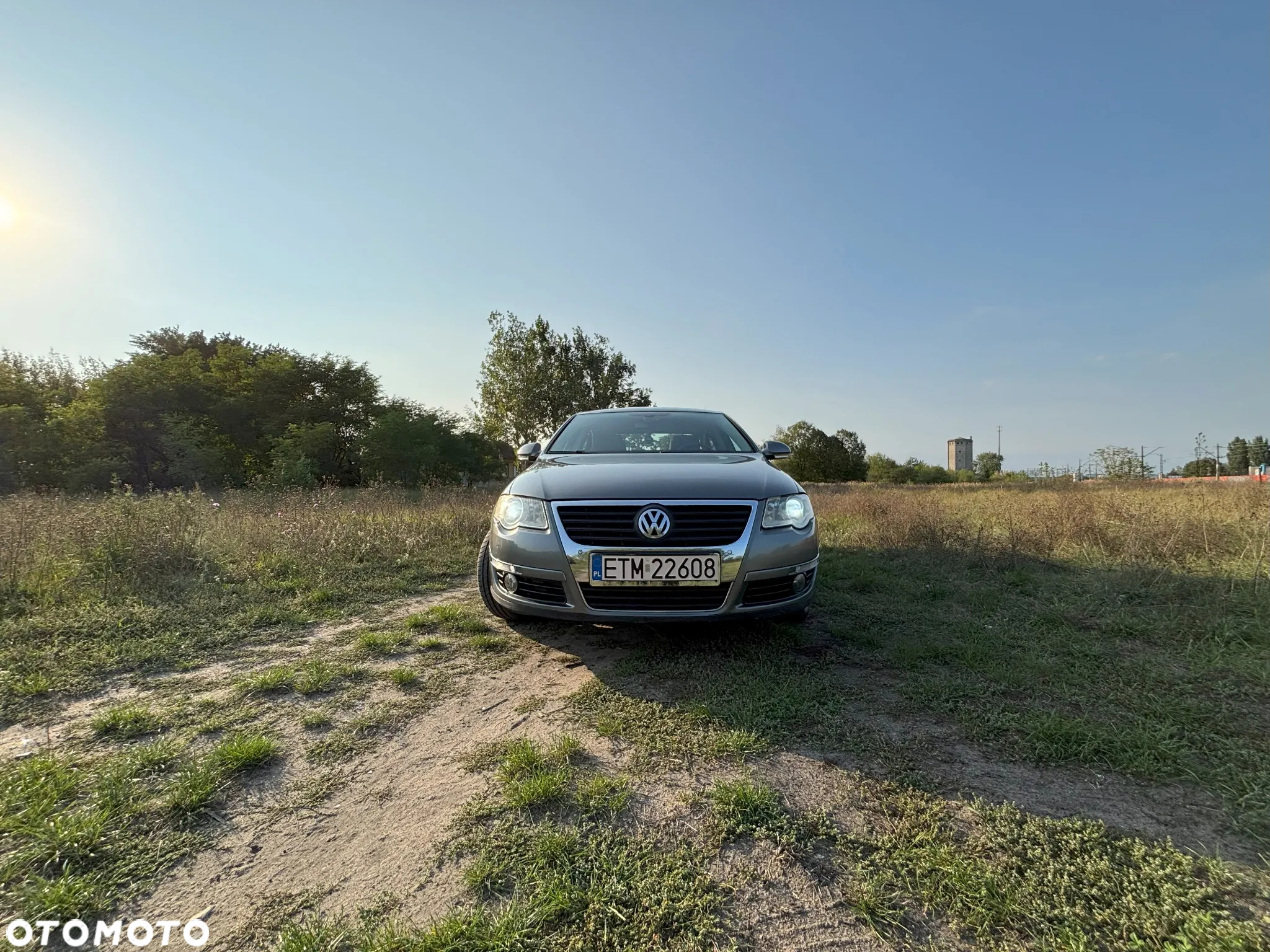 Volkswagen Passat 1.9 TDI Trendline - 10