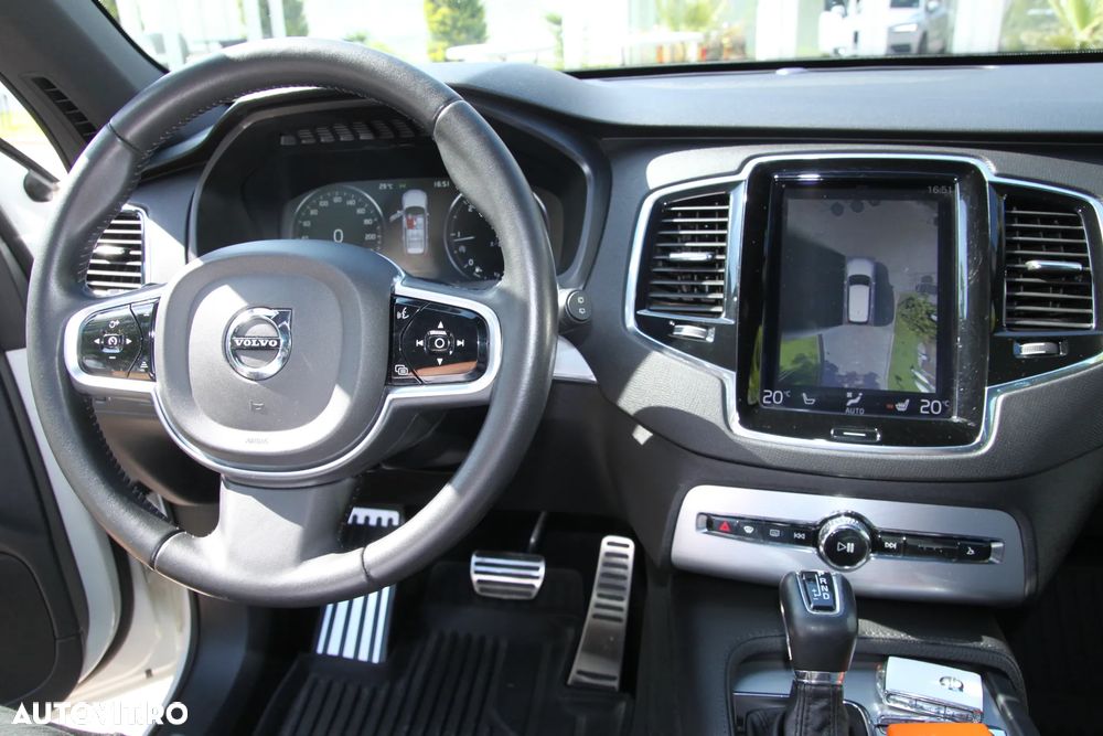 Volvo XC 90 D5 AWD R-Design - 9