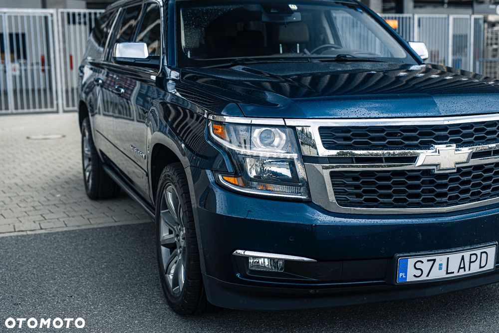 Chevrolet Suburban - 5