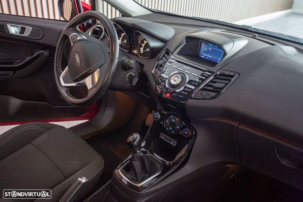 Ford Fiesta 1.0 T EcoBoost STLine - 10
