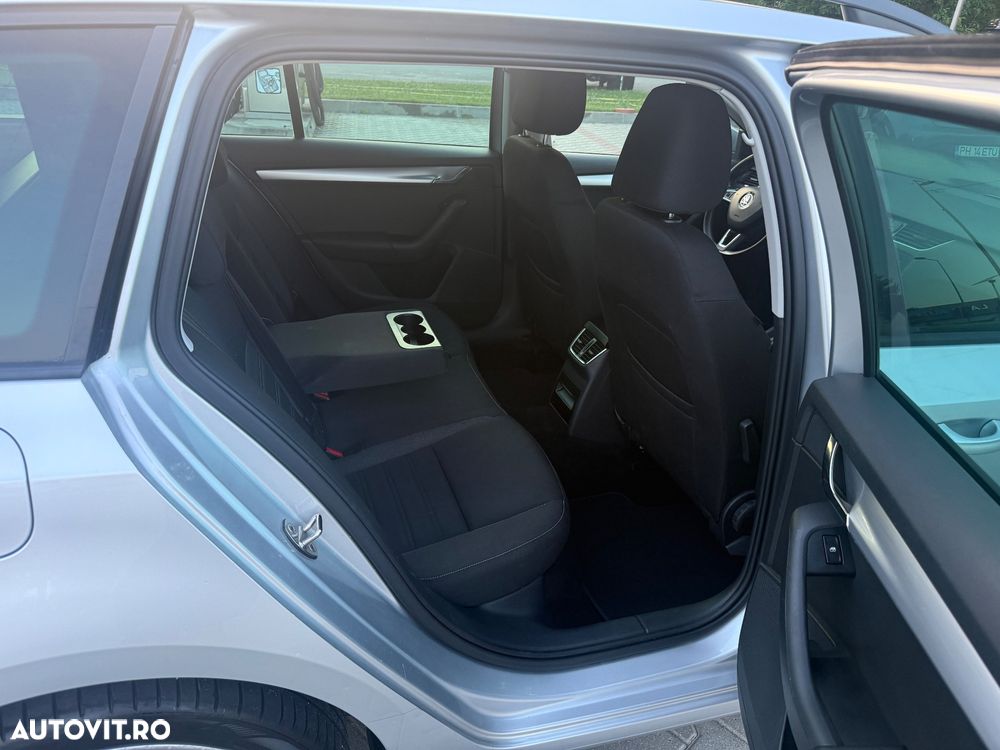 SKODA Octavia 2017 — imagine 10