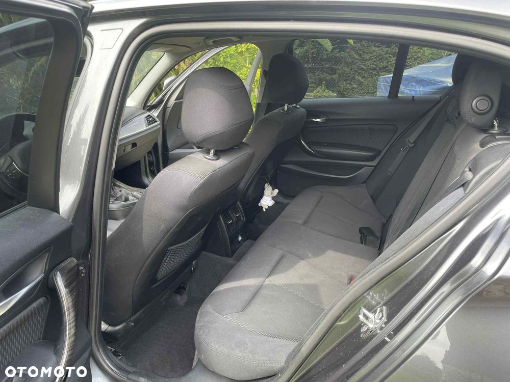 BMW Seria 1 118i - 7