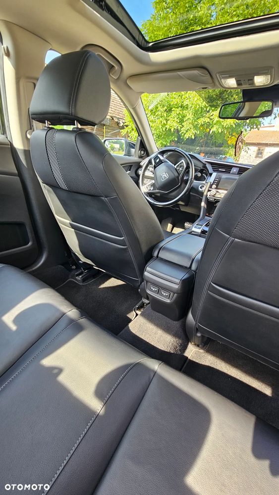 Honda Civic 1.5 T Executive CVT - 9