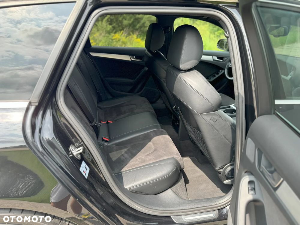 Audi A4 2.0 TFSI Quattro S tronic - 36