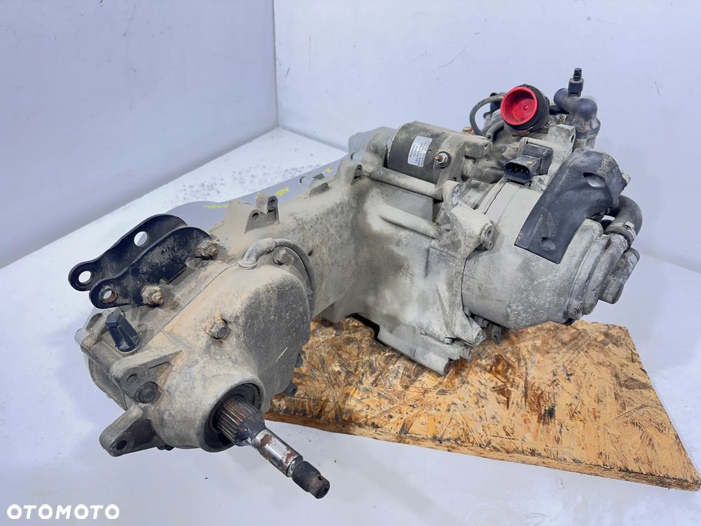 Silnik Piaggio Xevo 125 X-EVO 125  X8    14Dni GW - 8