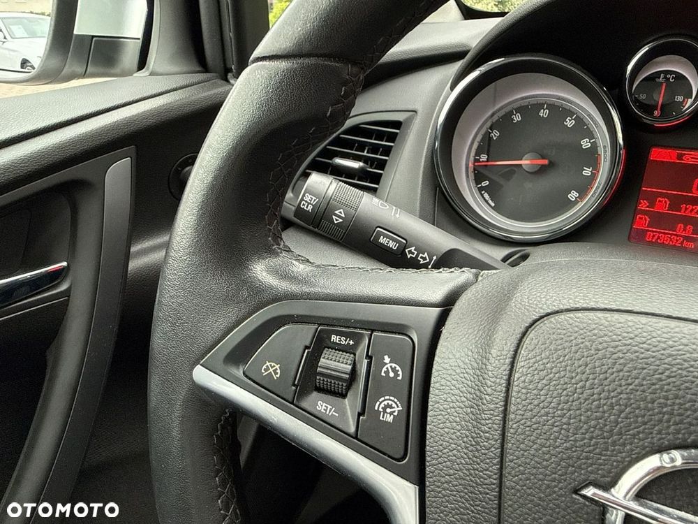Opel Astra 1.4 T Active - 27