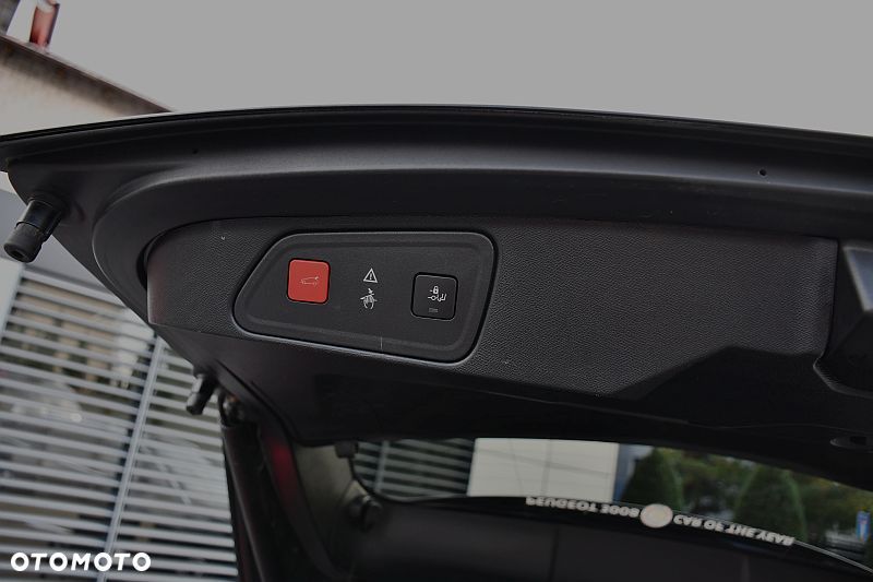Peugeot 3008 THP 165 EAT6 Stop & Start Allure - 24