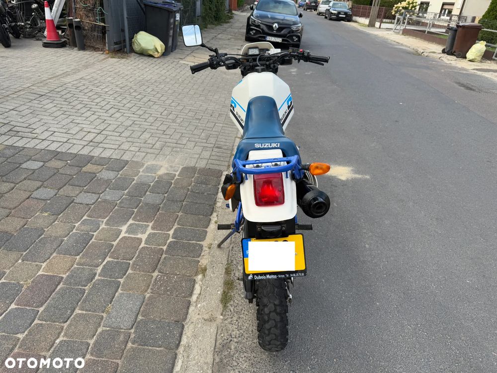 Suzuki DR - 7