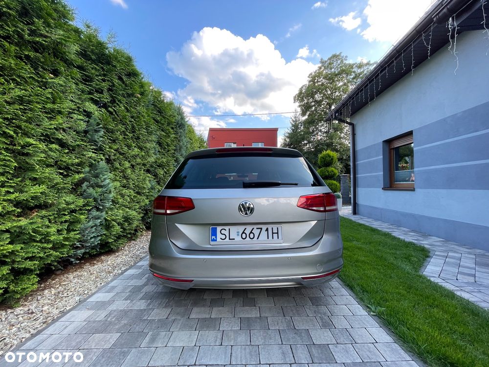 Volkswagen Passat 1.6 TDI BMT Comfortline - 11