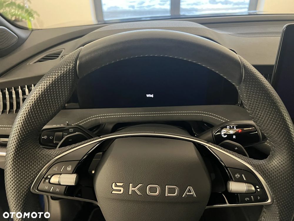 Skoda Superb 2.0 TDI SCR 4x4 Sportline DSG - 26