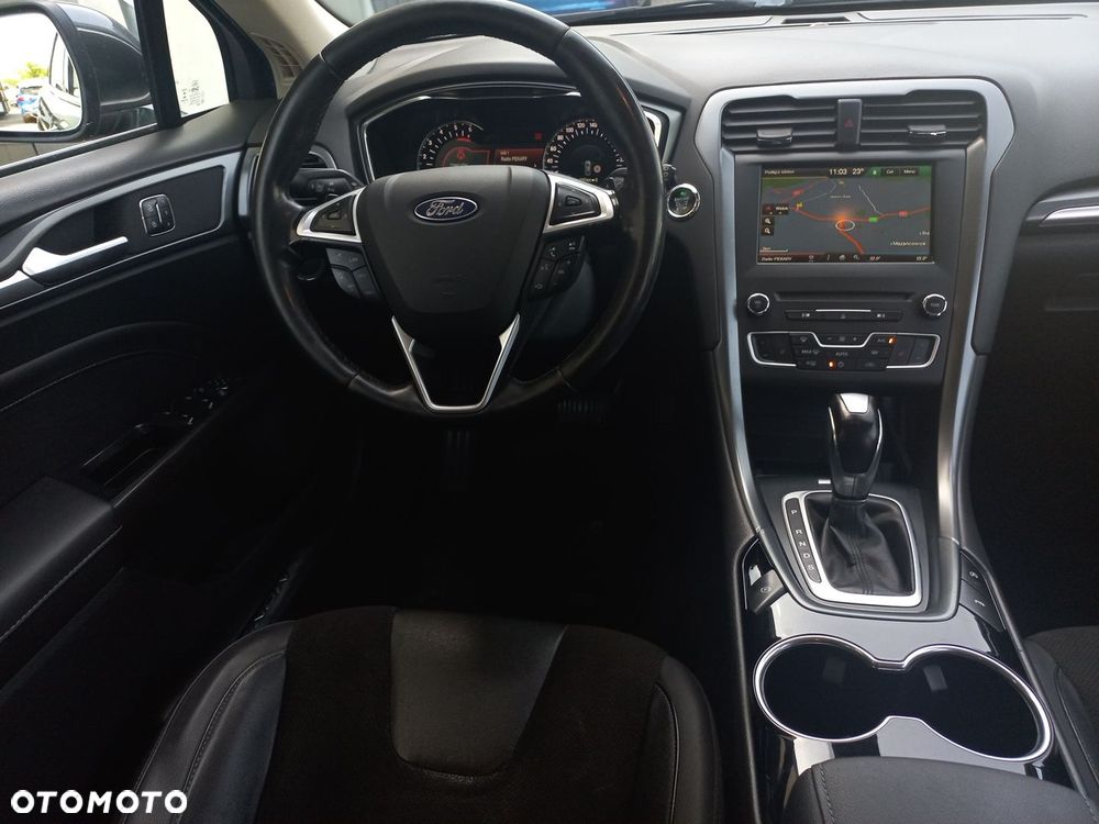 Ford Mondeo 2.0 TDCi Titanium PowerShift - 28