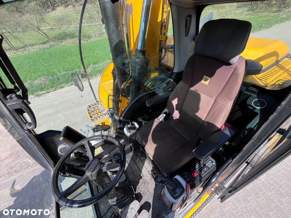 JCB JS 145W - 26