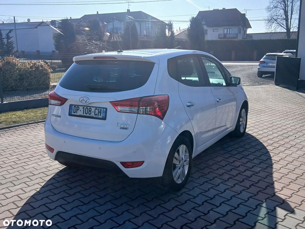 Hyundai ix20 1.6 CRDi blue YES Gold - 5