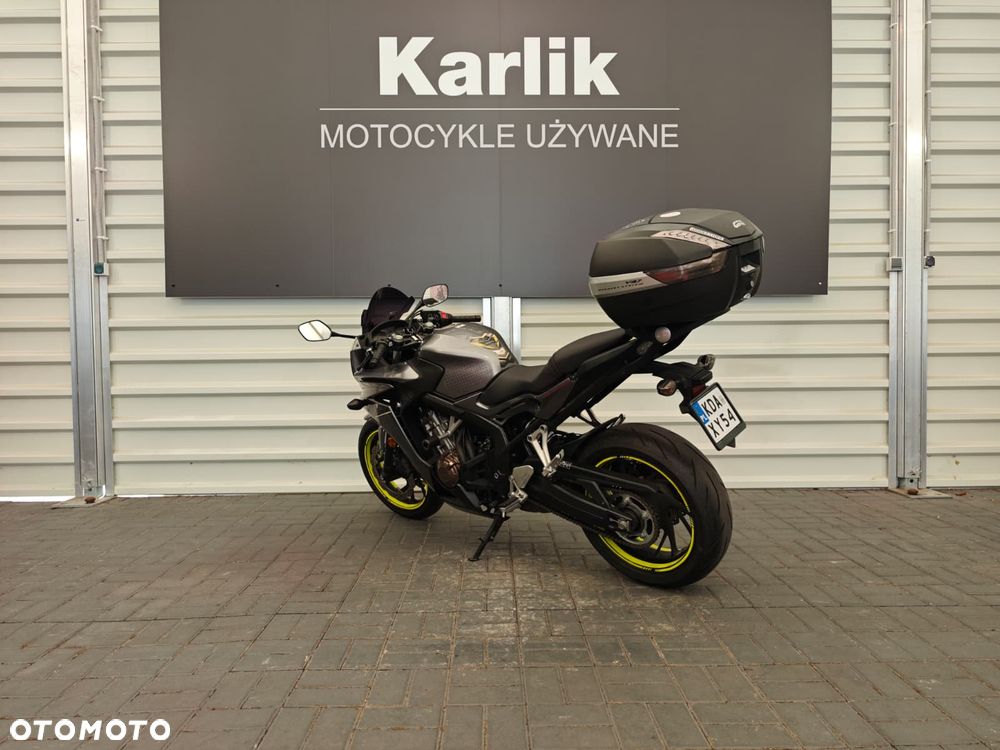 Honda CBR - 4