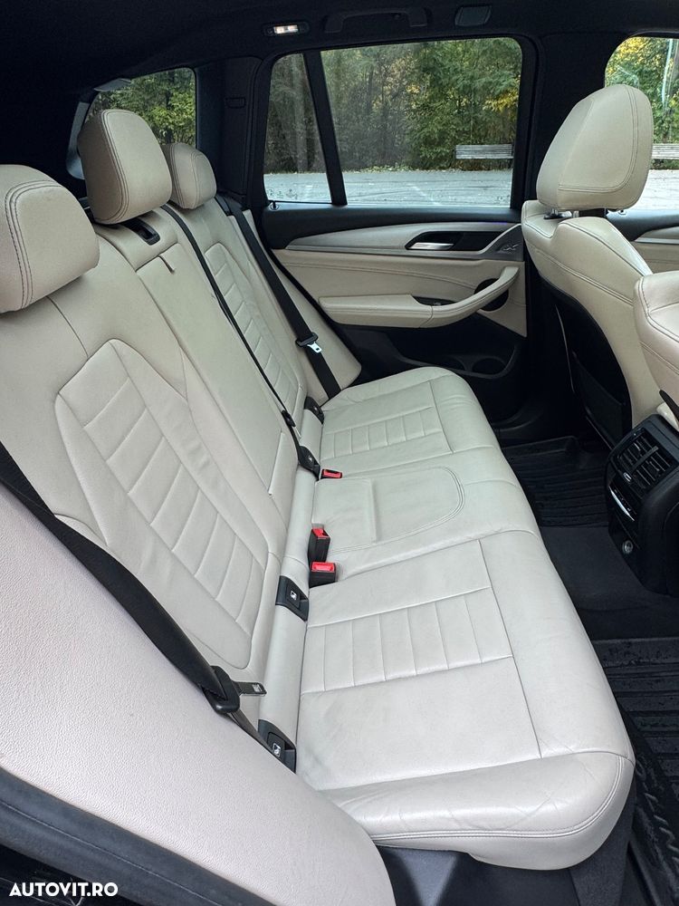 BMW X3 xDrive20d AT M Sport - 38