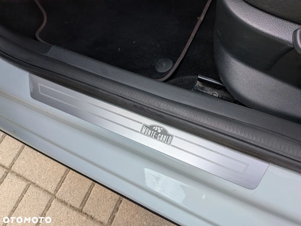 Skoda Fabia 1.0 TSI Monte Carlo - 14