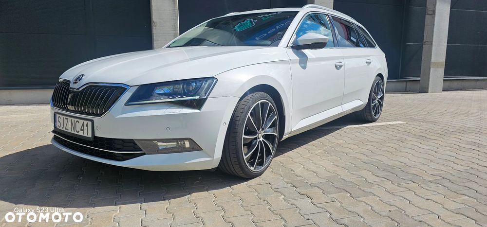 Skoda Superb 2.0 TDI 4x4 Style DSG - 1