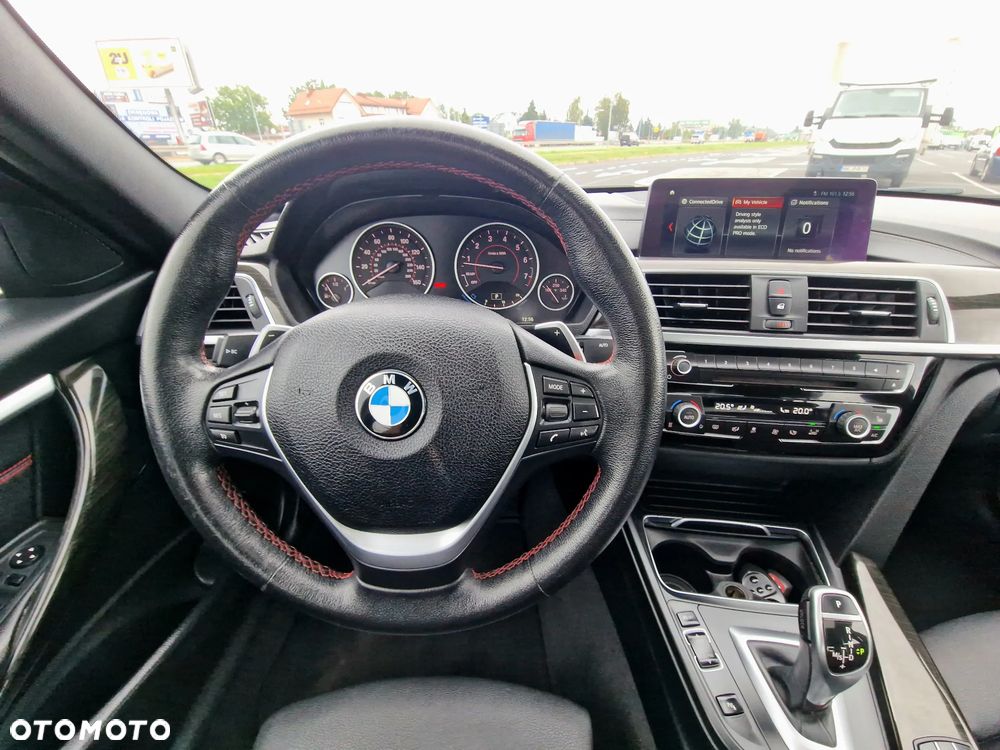 BMW Seria 3 330i GPF Luxury Line sport - 22