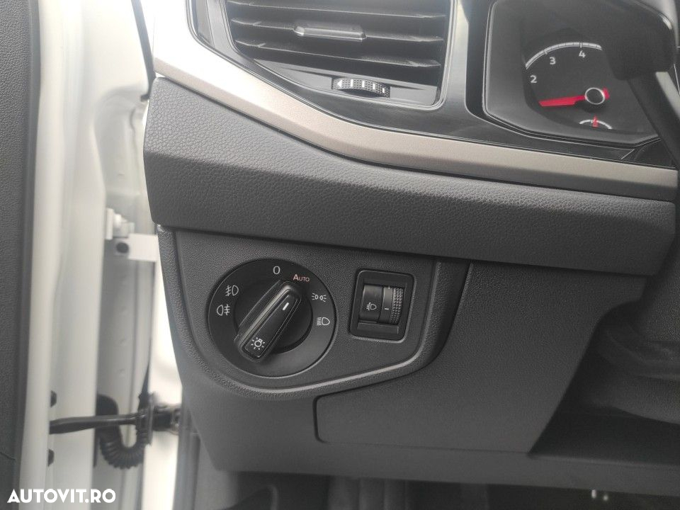 Volkswagen Polo - 20