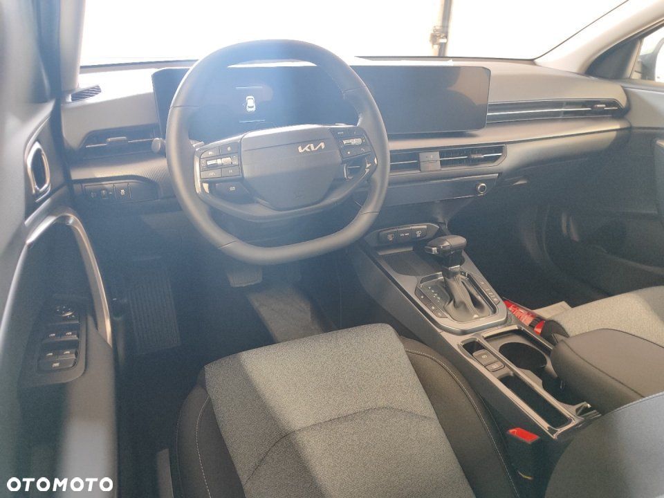 Kia XCeed - 10
