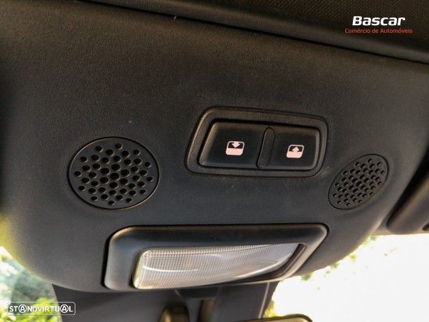 Fiat 500C 1.0 Hybrid Lounge - 47