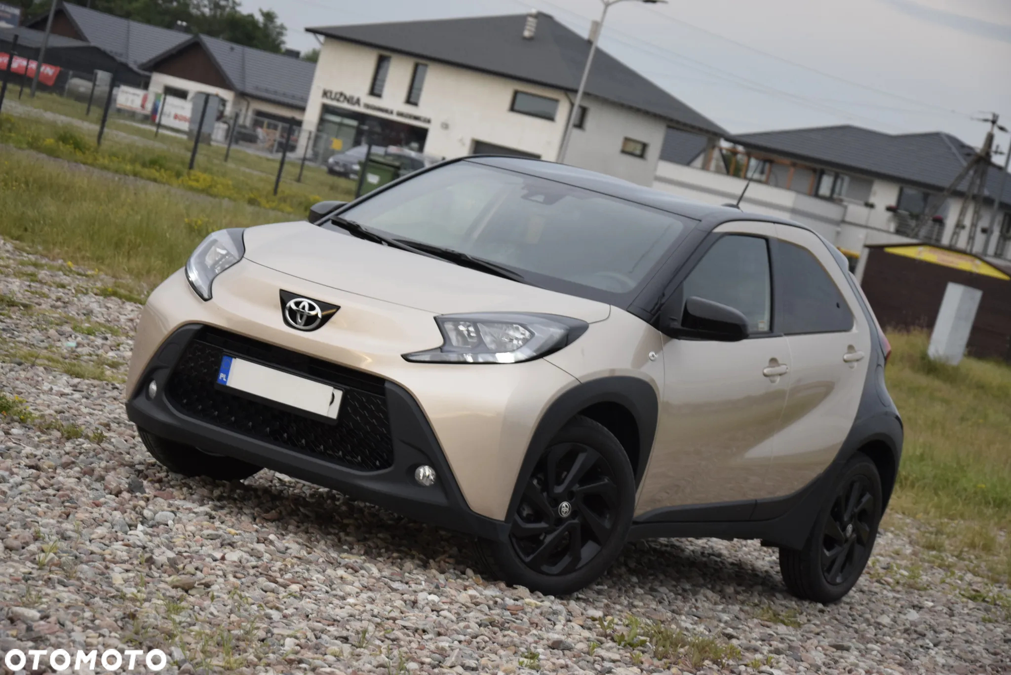Toyota Aygo X 1.0 VVT-i X-play X-shift - 6