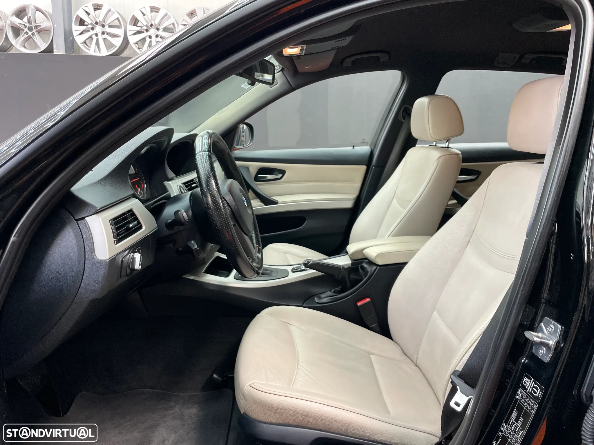 BMW 320 d Touring xDrive Navigation Auto - 5