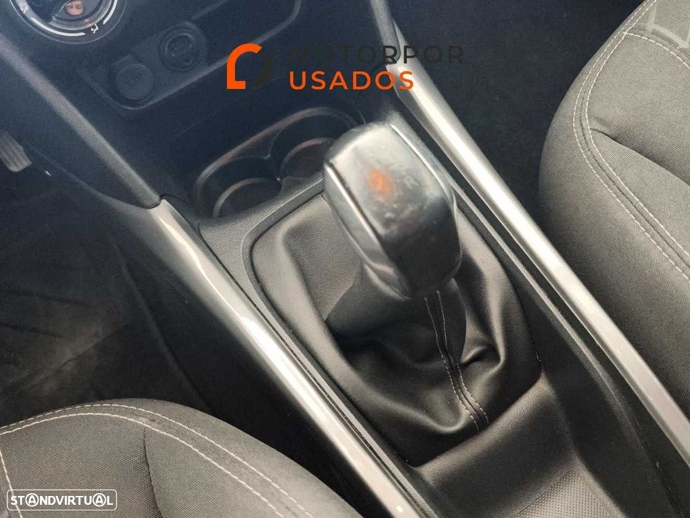 Peugeot 2008 1.6 BlueHDi Style - 22