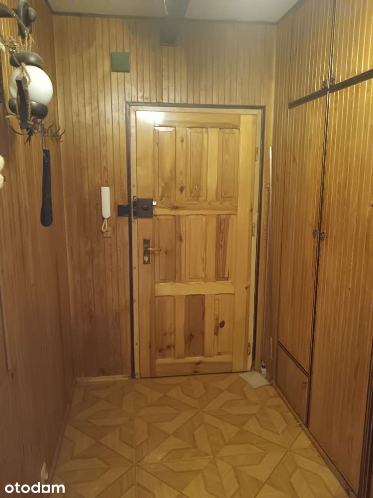Na sprzedaż 3 pokojowe mieszkanie na os. Górczyn, ul. Walczaka.